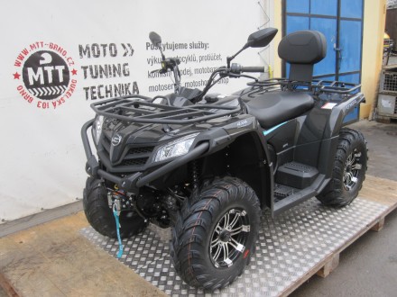 Motorka CFMOTO Gladiátor X520-A Black edition