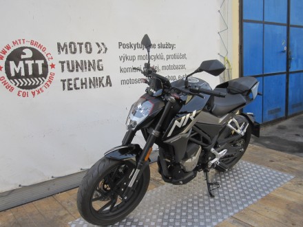 Motorka CFMOTO 300NK