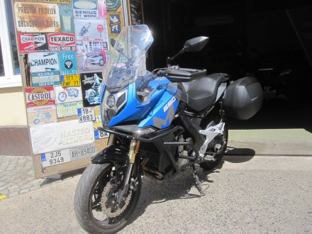 Motorka CFMOTO 650MT Premium ABS 
