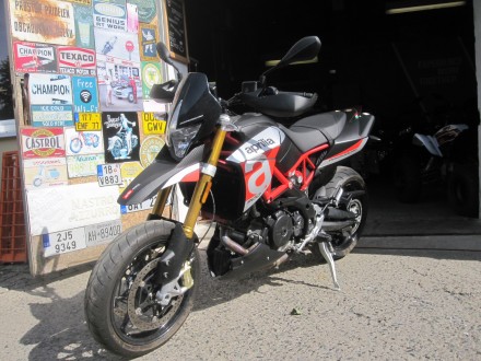 Motorka Aprilia  Dorsoduro 900