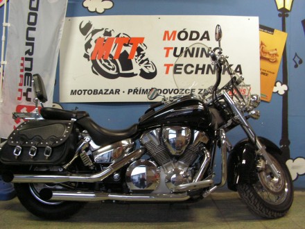 Motorka Honda VTX 1300S