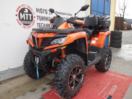 Motorka Journeyman Gladiátor X1000 V-Twin EPS 