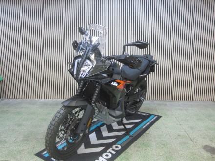 Motorka KTM 790 Adventure