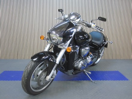 Motorka Suzuki Intruder M 1800 R