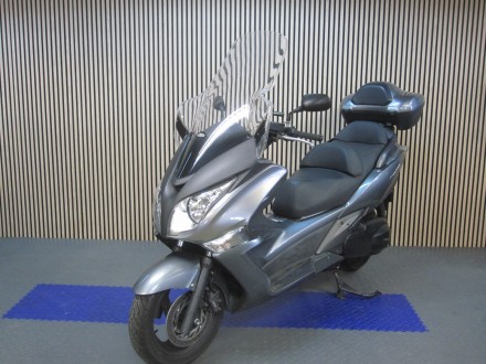 Motorka Honda Siver Wind 400