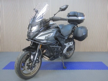 Motorka CFMOTO 700MT Premium