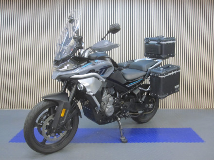 Motorka CFMOTO 800MT Sport