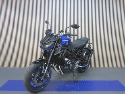 Motorka Yamaha MT-09 ABS