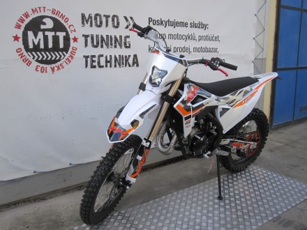Motorka KAYO KT 250 2TAKT