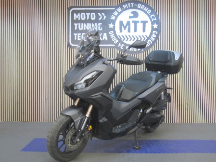 Motorka Honda ADV 350A