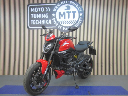 Motorka Ducati Monster 937