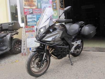 Motorka CFMOTO 700MT Premium
