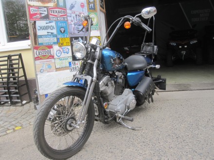 Motorka Harley Davidson XL 883 C Sportster (1200)