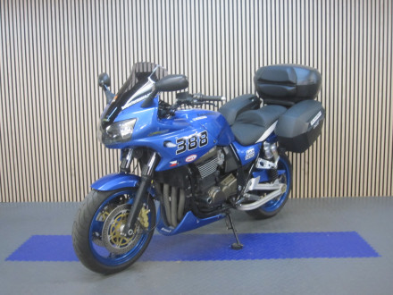 Motorka Kawasaki ZRX 1200S