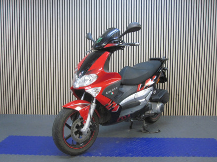 Motorka Gilera Runner VXR 200 FL E3