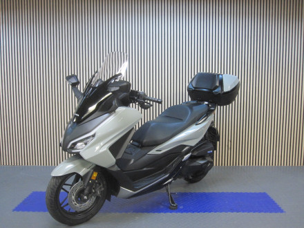 Motorka Honda Forza NSS350 A