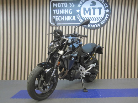 Motorka BMW F900R