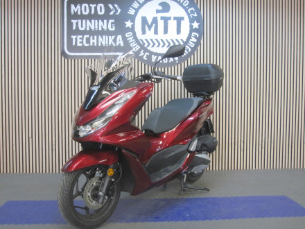 Motorka Honda PCX 125
