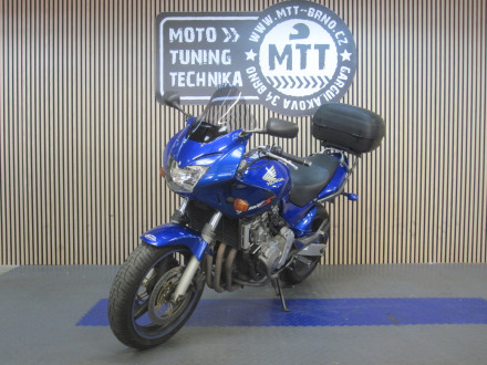 Motorka Honda CB 600S Hornet