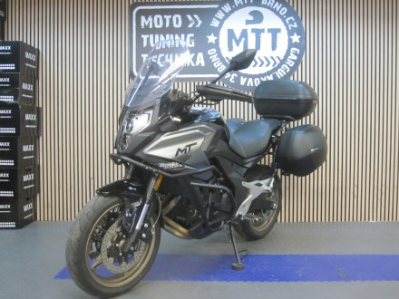 Motorka CFMOTO 700MT